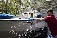 303 Products Marine Boat Wash with UV Protectant - For A Deep Clean, Spot Free Shine - 30 Day UV Protection - Removes Salt