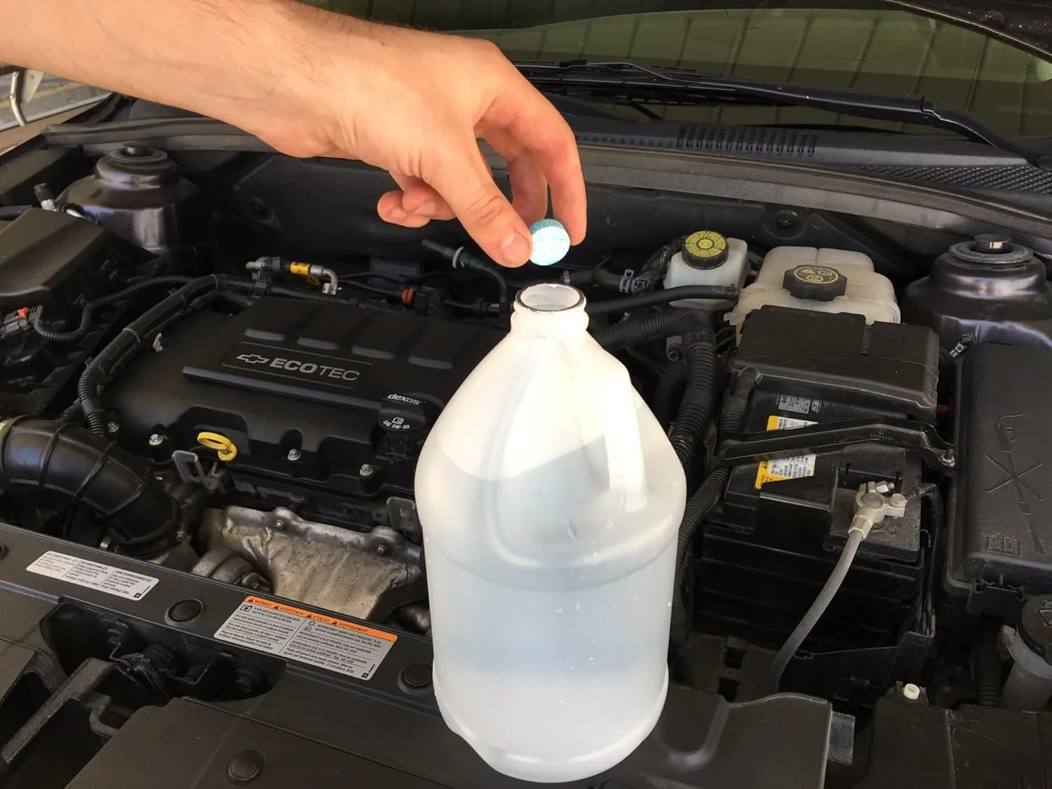 303 (230395) Products Automotive Instant Windshield Washer - 3x Cleaning Power - Super Concentrated Tablets - Just Add Water, 25 Tablet 25 Count (Pack of 1)