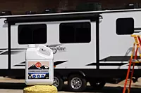 303 Products Rubber Roof Cleaner - Removes Build Up On The Rubber Roofs of RVs, Campers, Pop-Ups, and Motorhomes