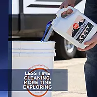 303 Products RV Wash & Seal - Clean, Streak-Free Finish, pH Neutral with High Foaming Formula