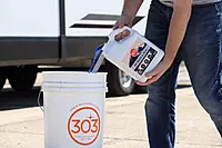 303 Products RV Wash & Seal - Clean, Streak-Free Finish, pH Neutral with High Foaming Formula