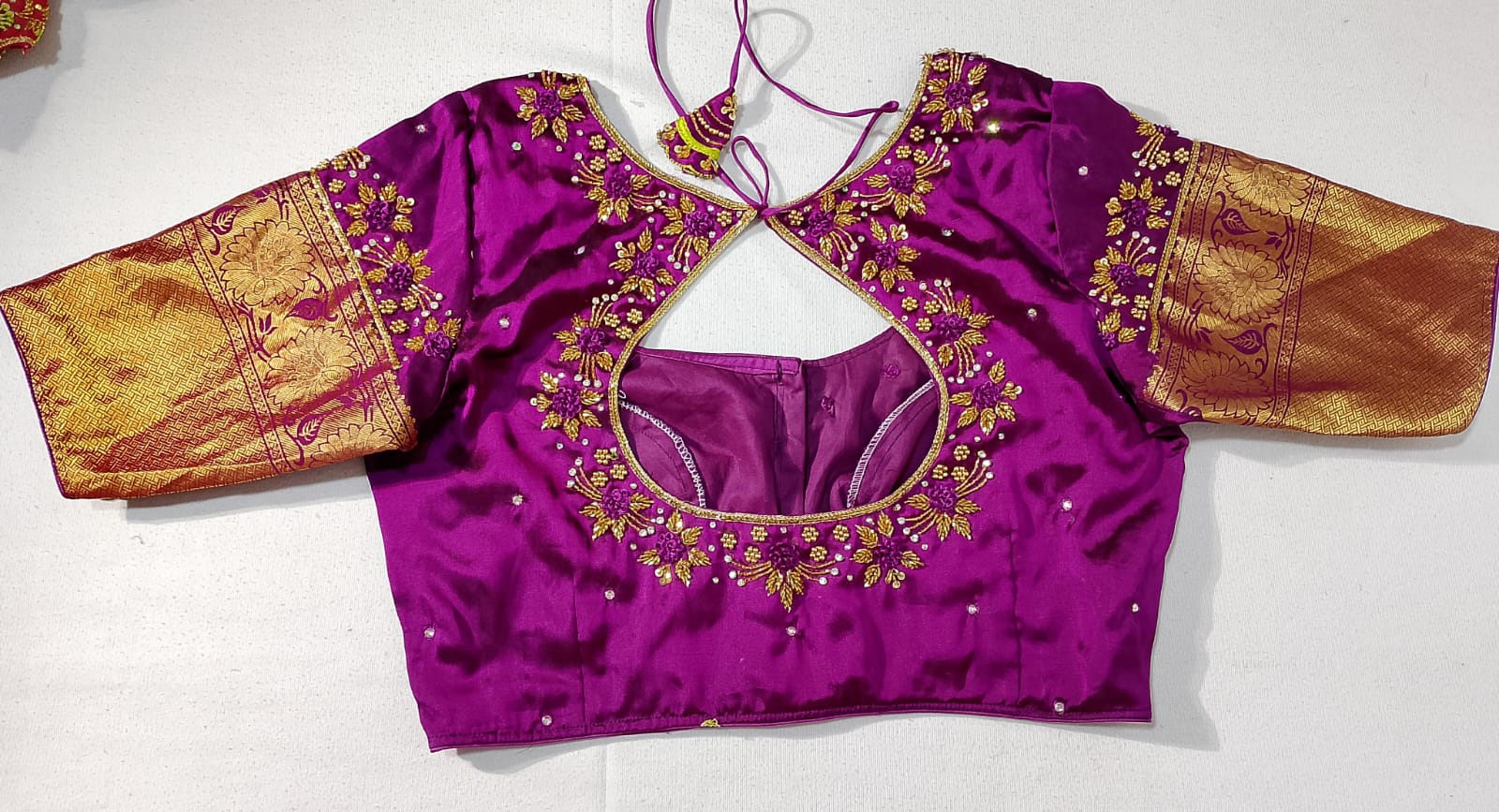 N231: Ready To Ship Beautiful Saree With Stitched Blouse