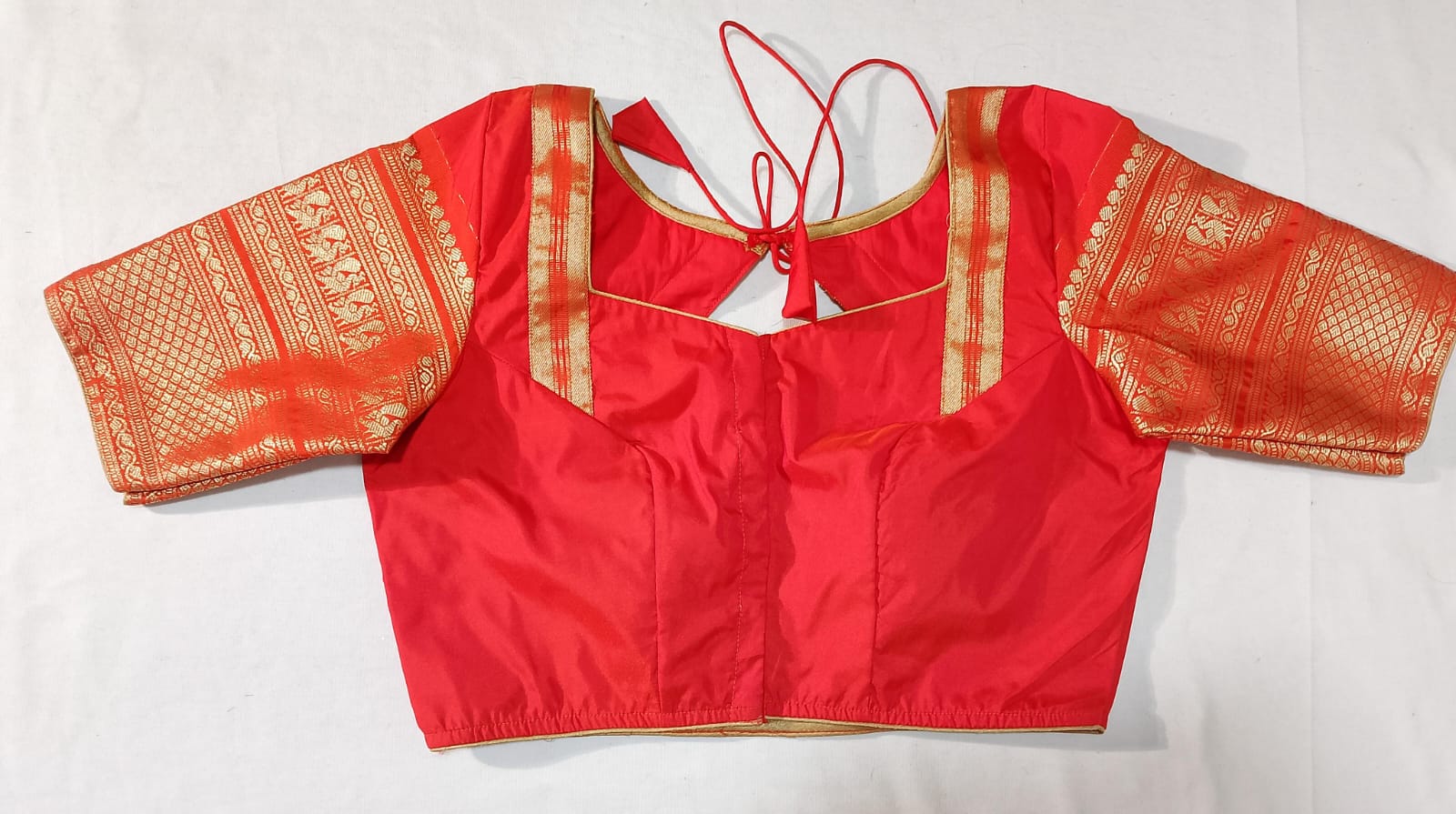 N52: Ready To Ship Beautiful Saree With Stitched Blouse