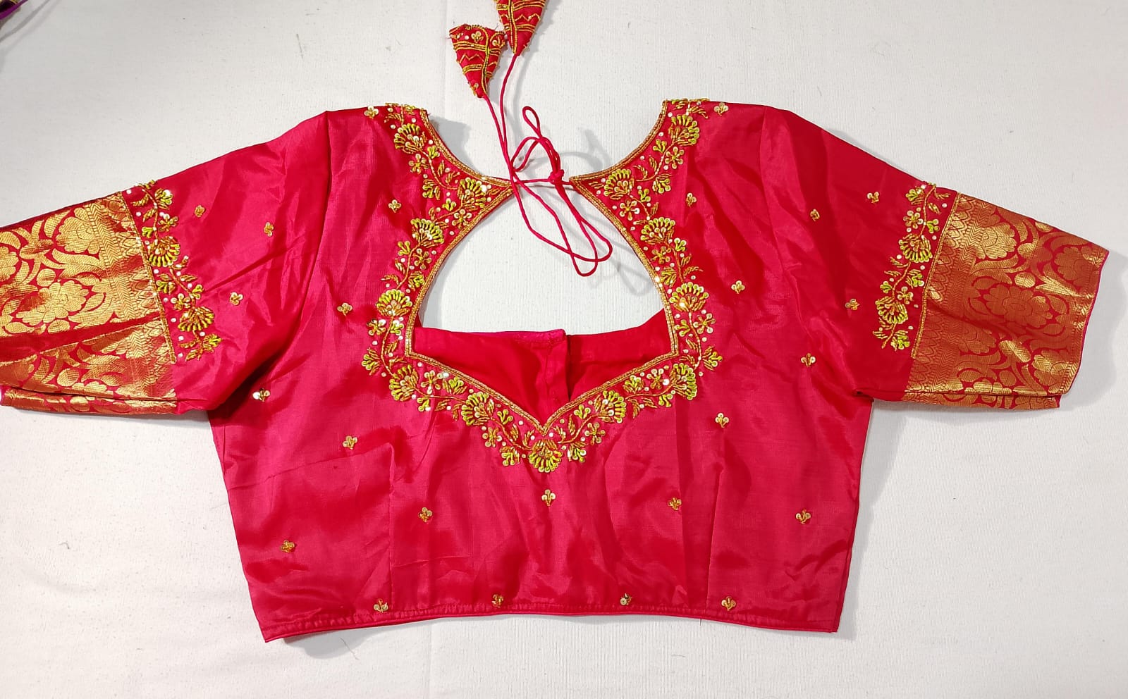 N230: Ready To Ship Beautiful Saree With Stitched Blouse