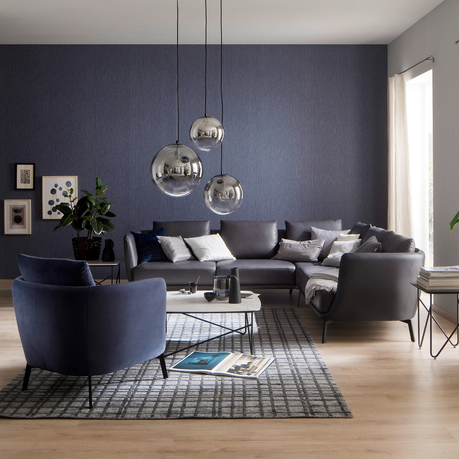 32741 Wallpaper TNTB