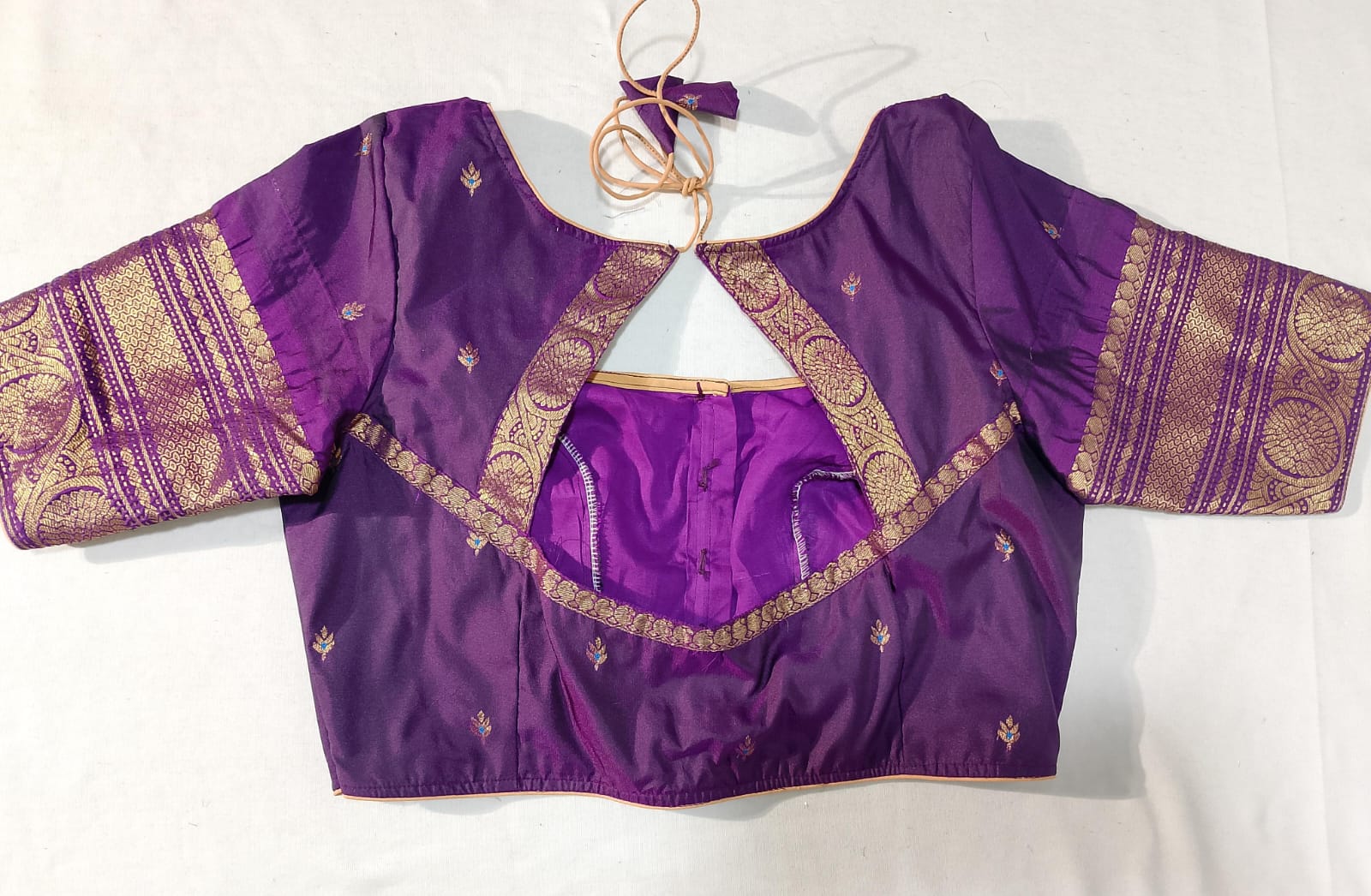 N56: Ready To Ship Beautiful Saree With Stitched Blouse