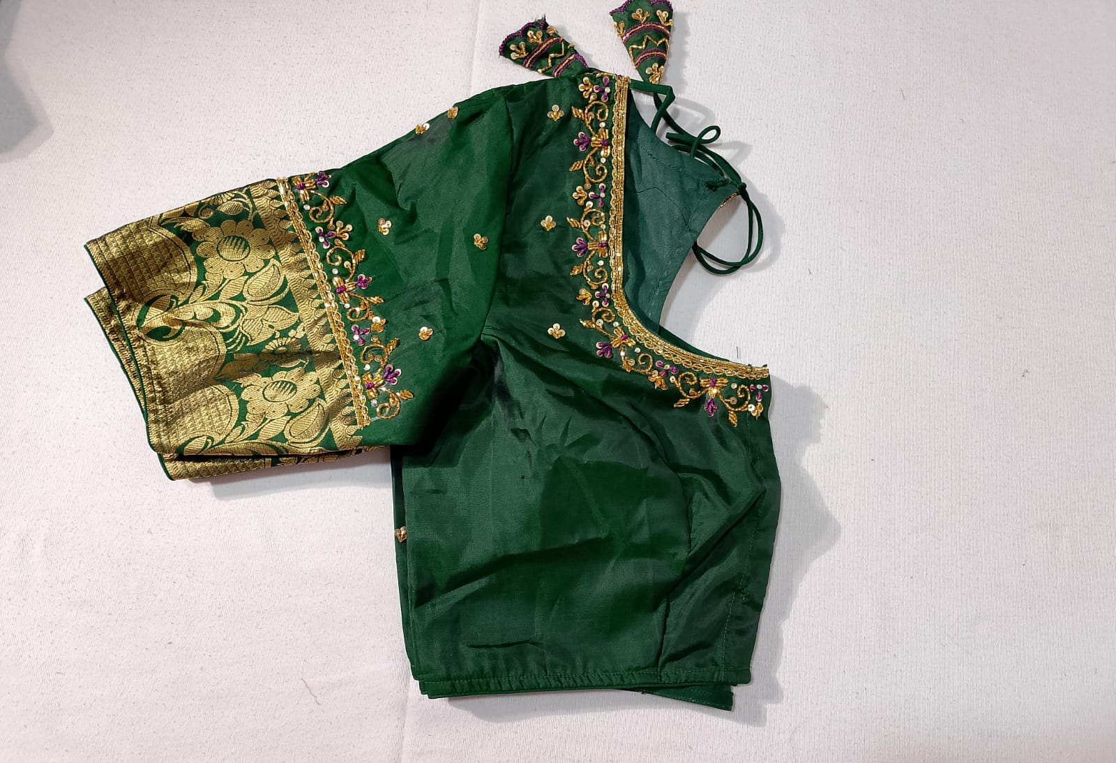 N229: Ready To Ship Beautiful Saree With Stitched Blouse