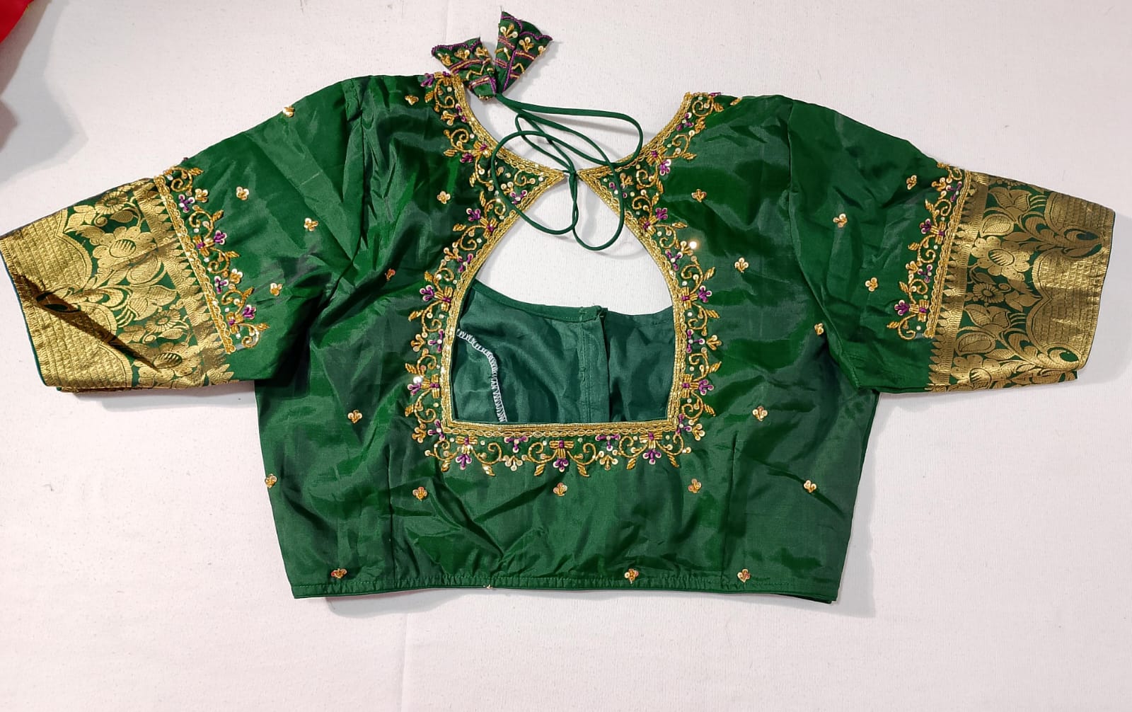 N229: Ready To Ship Beautiful Saree With Stitched Blouse