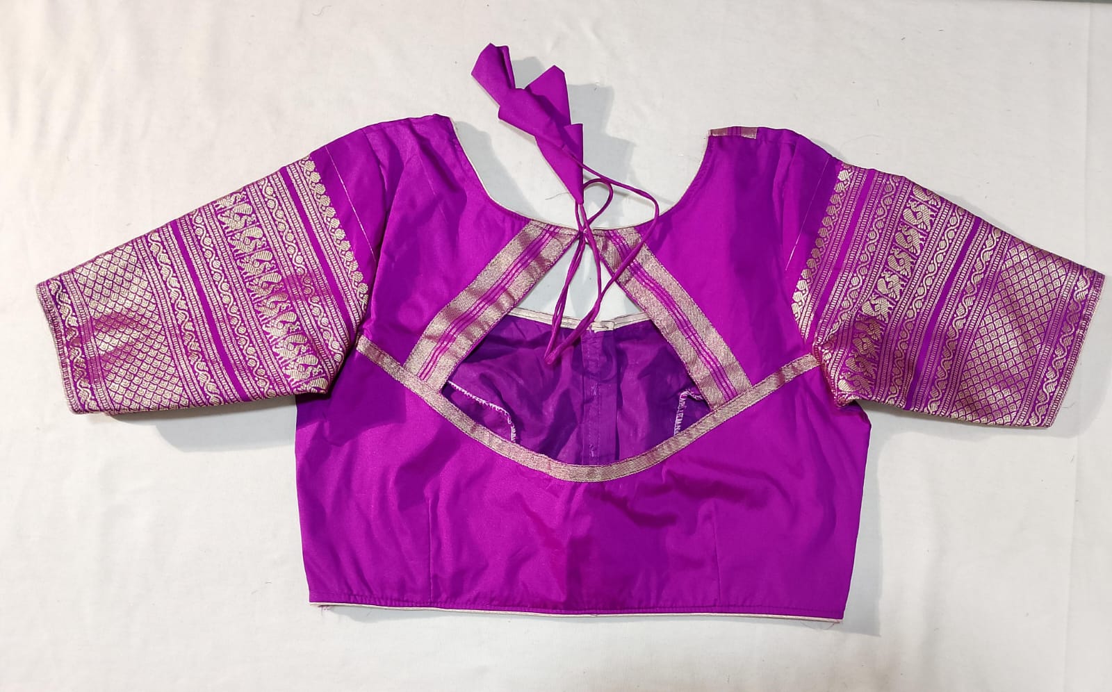 N63: Ready To Ship Beautiful Saree With Stitched Blouse