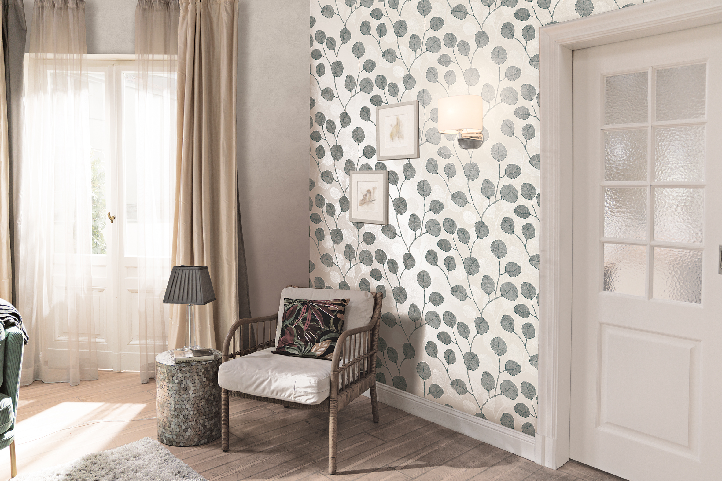 34810 Wallpaper Up to Date