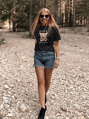 My Cat & I Talk Shit About You – Funny Cat Attitude T-Shirt