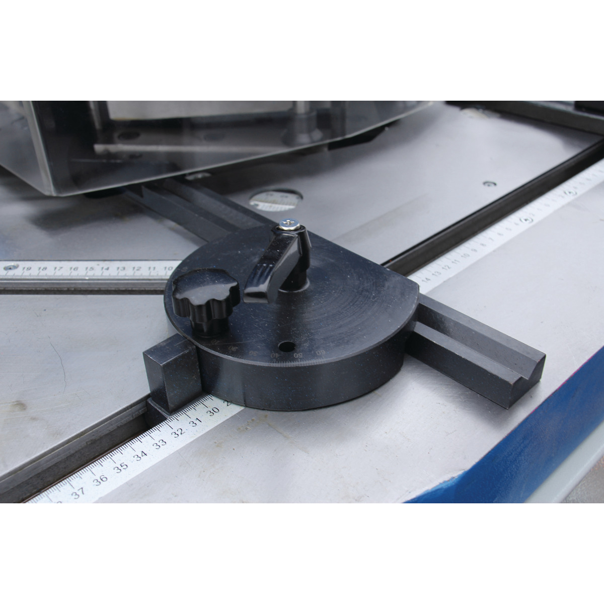 METALLKRAFT AKM 200-6 VP – Notching Machine With Punching Station