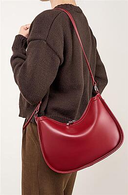 CRESCENT BAG WINE RED