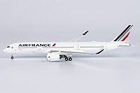 Air France A350-900 with PARIS 2024 sticker