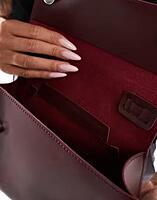 PASQ SMALL BUCKLE TOP HANDLE