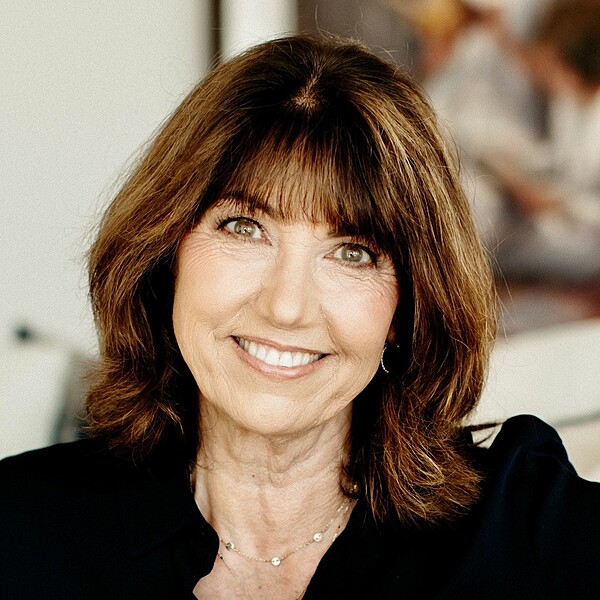 Community Dinner with Pam Roy