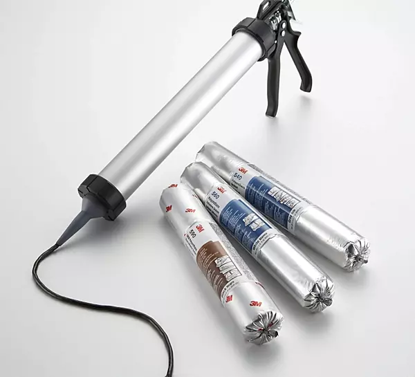 3M 760 Hybrid Adhesive Sealant, White 1/10 Gallon Cartridge (Pack of 1)