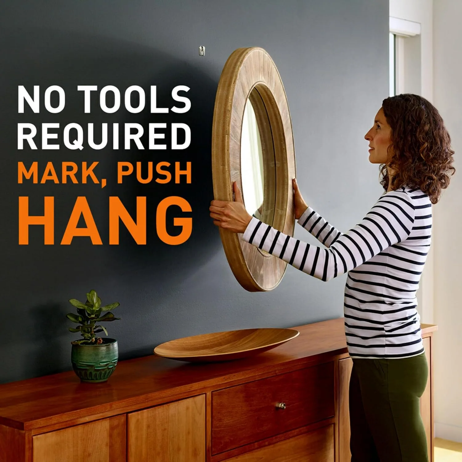3M CLAW 65 lb. Drywall Picture Hanger with Spot Marker, Gray, 2 Hangers, 2 Spot Markers
