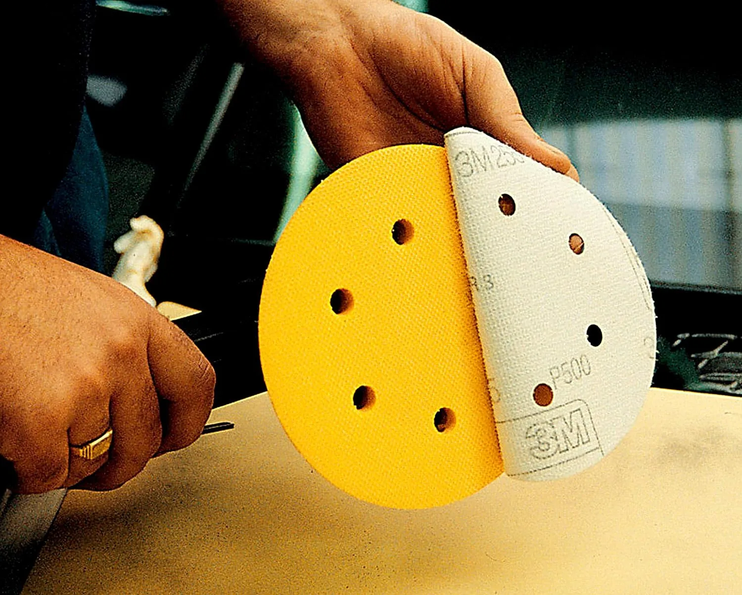 3M Cubitron II Hookit Clean Sanding Abrasive Discs