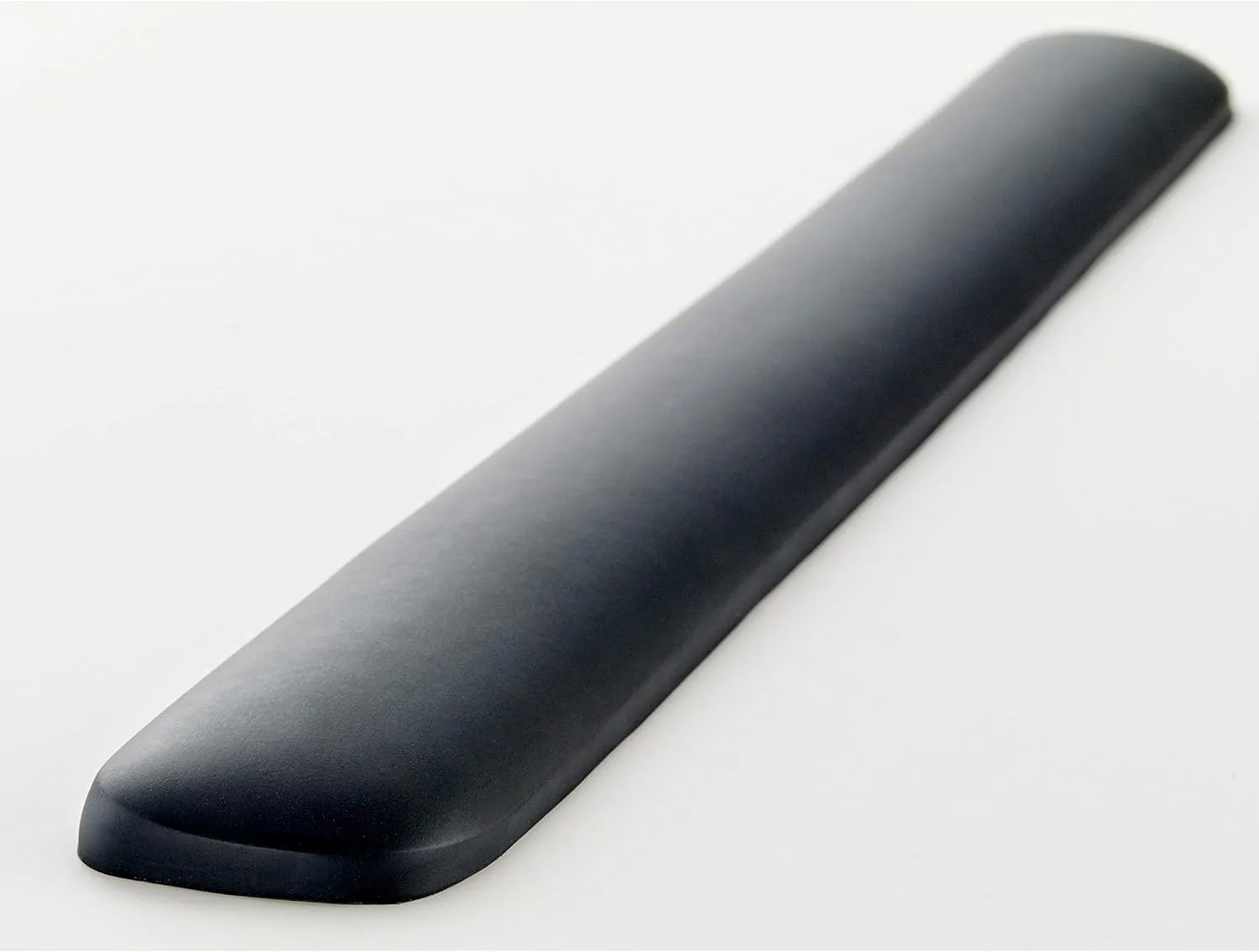 3M Gel Wrist Rest for Keyboards, 19 in, Black (WR85B)