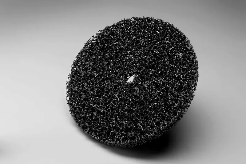 Scotch-Brite Clean and Strip Disc, Silicon Carbide, 6" Diameter, 1/4" Center Hole Diameter, Extra Coarse Grit (Pack of 1)