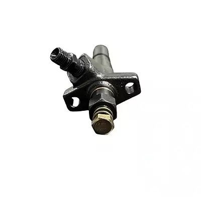 ME440071 - FUEL INJECTOR NOZZLE + HOLDER CATERPILLAR CAT FUSO MITSUBISHI - NEW