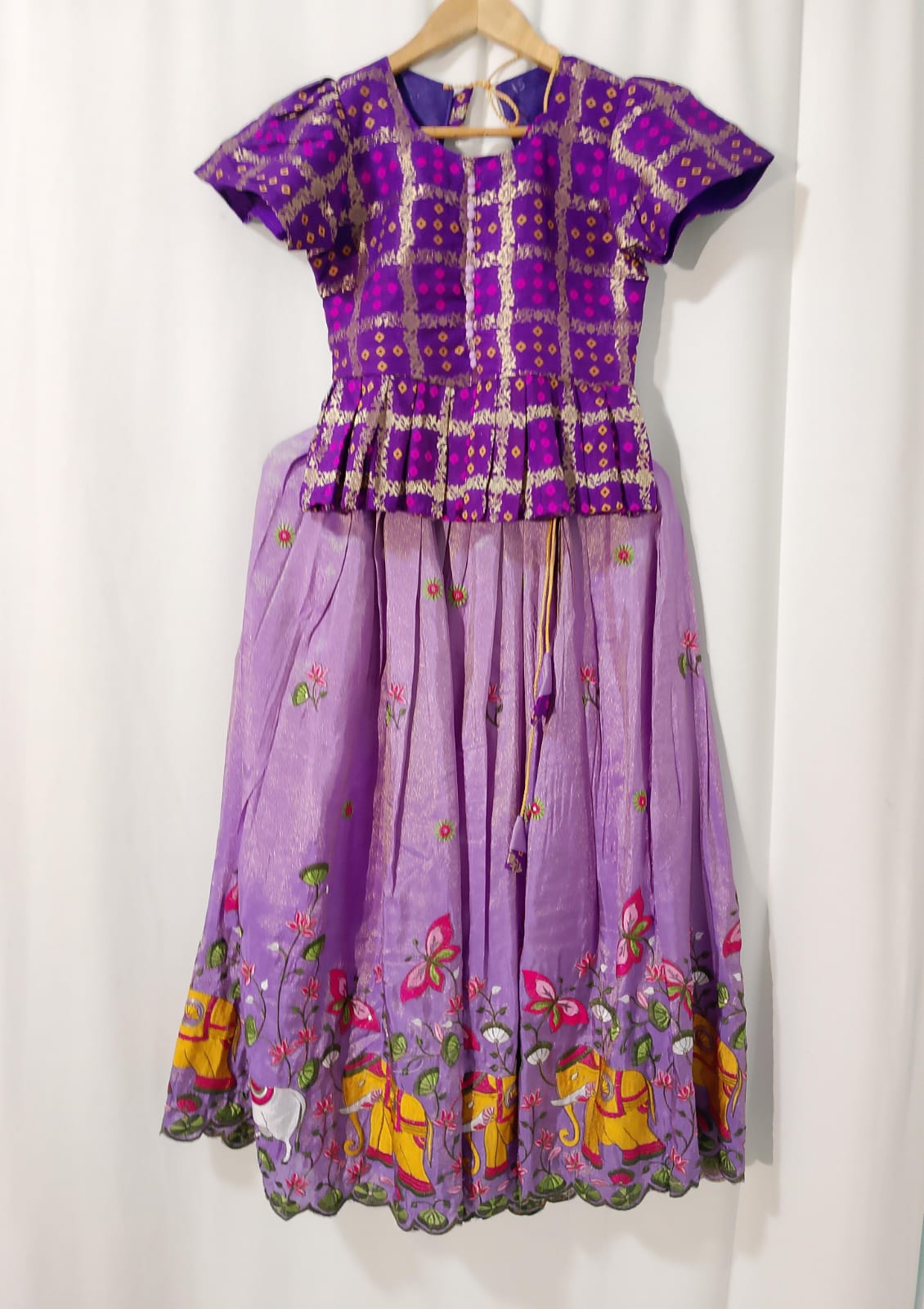 K93: Ready To Ship Beautiful Kids Lehengs Set