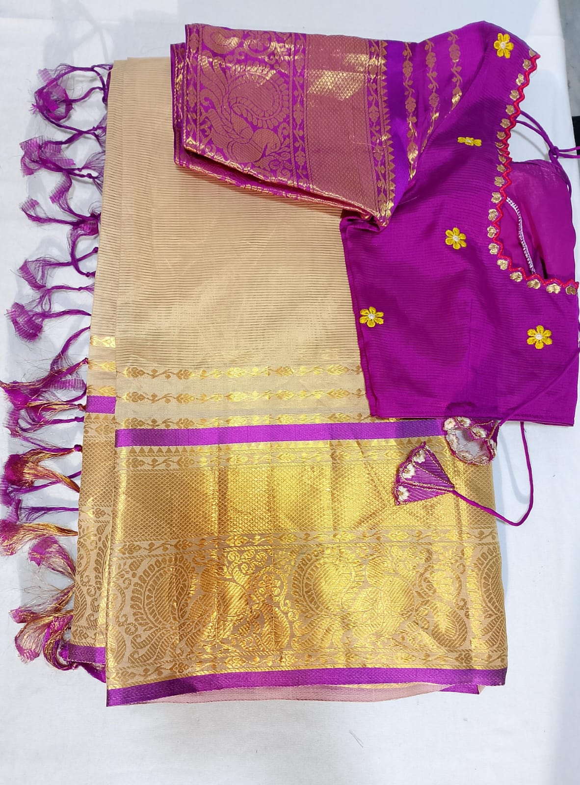 N46: Ready To Ship Beautiful Mangalagiri Kuppadam Saree With Stitched Embriodery Work Blouse N46: Ready To Ship Beautiful Mangalagiri Kuppadam Saree With Stitched Embriodery Work Blouse