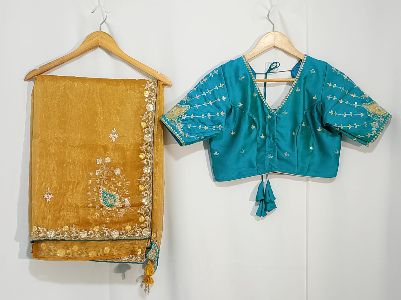 J583: Ready To Ship Beautiful Designer Saree With Stitched Blouse