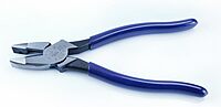 Klein Tools D213-9NE Pliers, Made in USA, 9-Inch Side Cutters, High Leverage Linesman Pliers Cut Copper