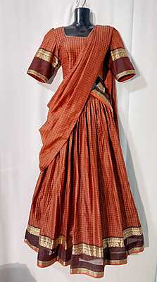 K0187: Ready To Ship Beautiful Lehenga Set