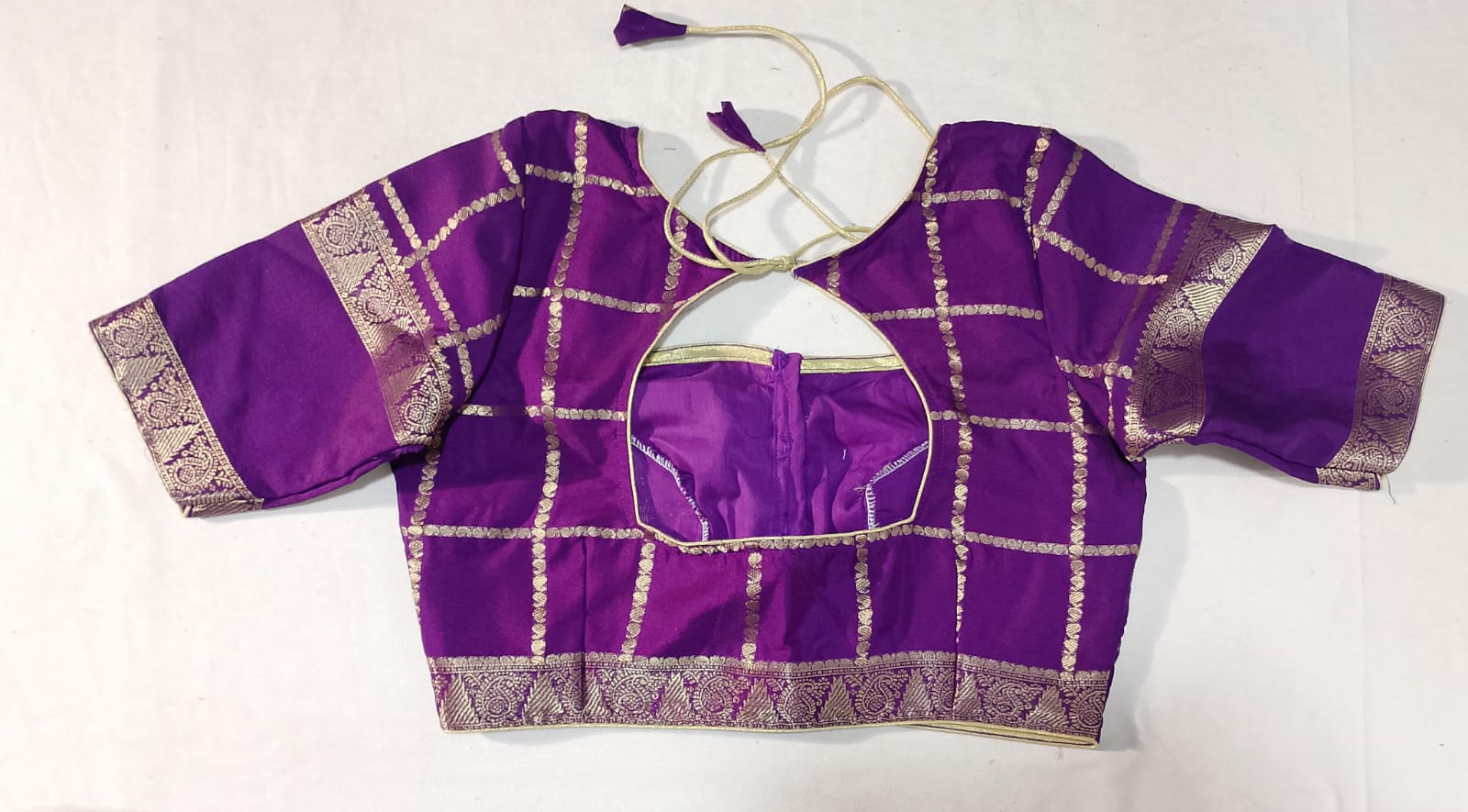 N84: Ready To Ship Beautiful  Saree With Stitched Blouse