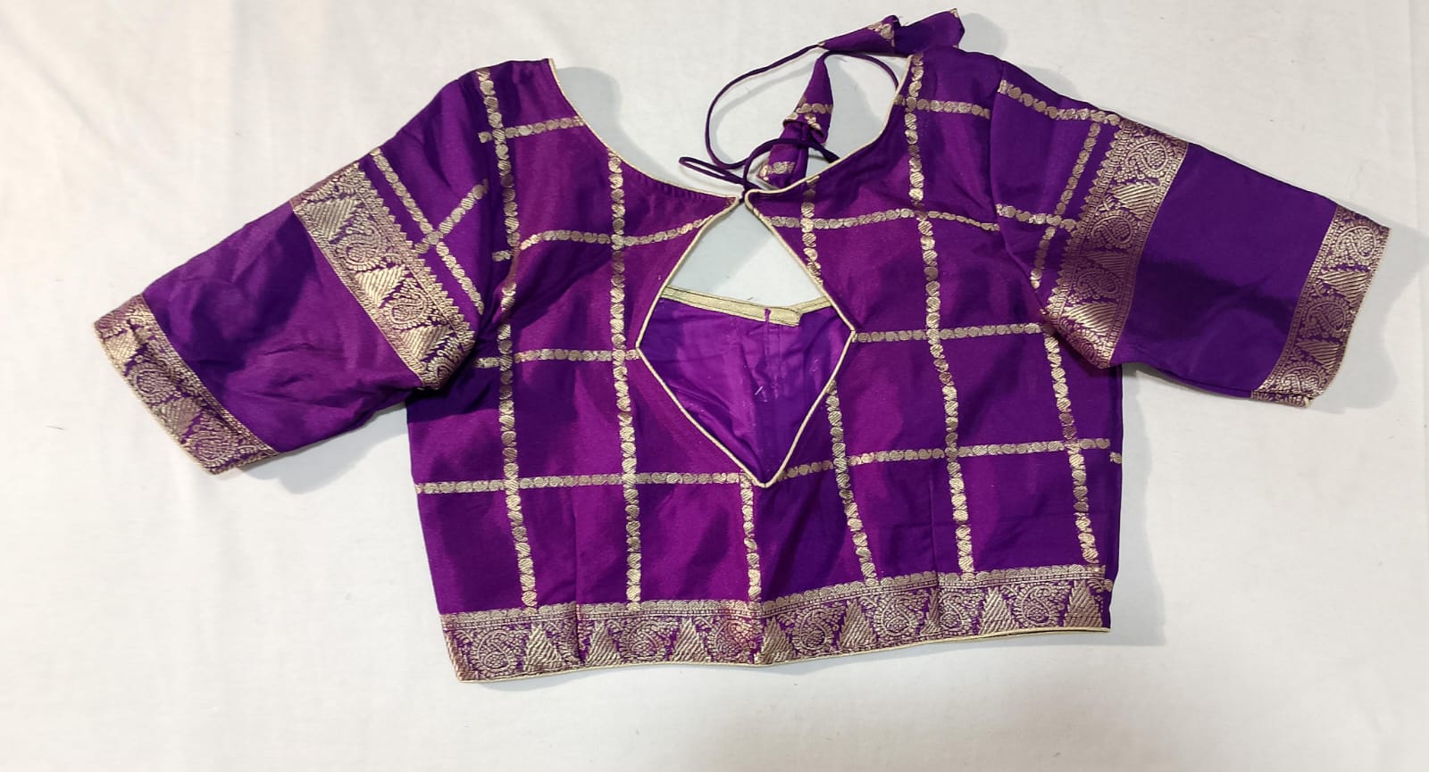 N84: Ready To Ship Beautiful  Saree With Stitched Blouse