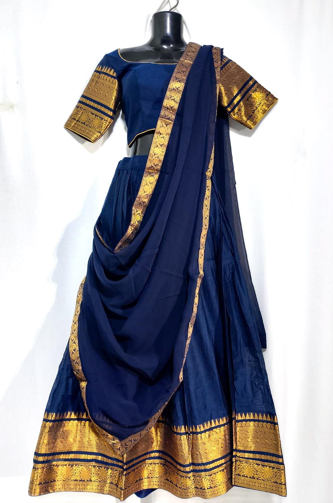 V547: Ready To Ship Beautiful Kids Lehenga Set