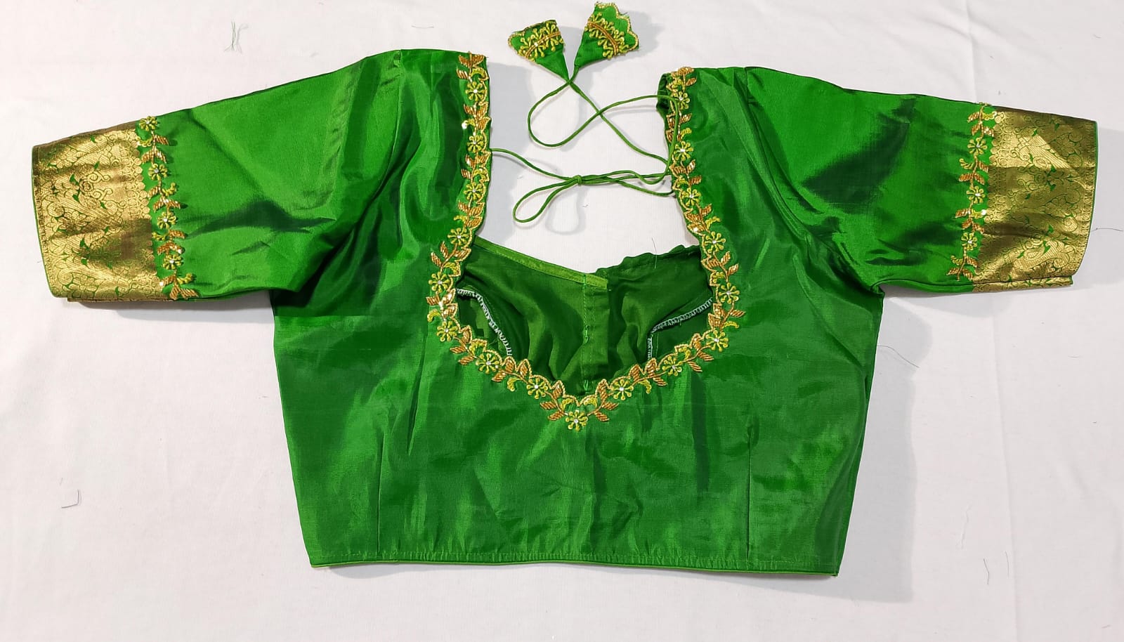 J555: Ready To Ship Beautiful Pure Kanchipattu Saree With Stitched Maggam Work Blouse