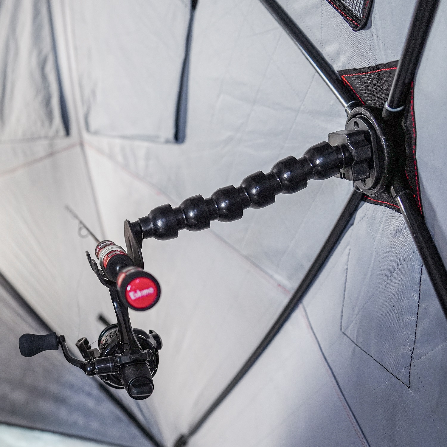 Eskimo E-Hub Rod Holder