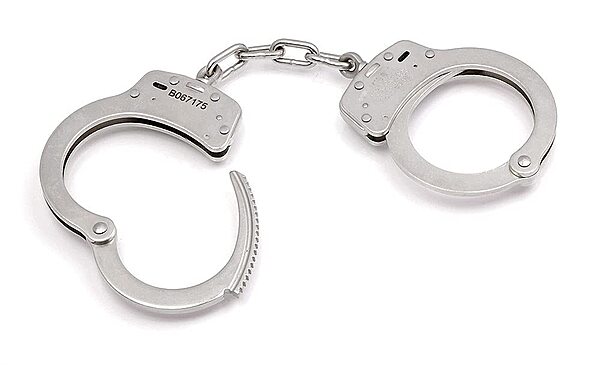 Smith & Wesson Model 100L Extra Link Nickel Finish Handcuffs