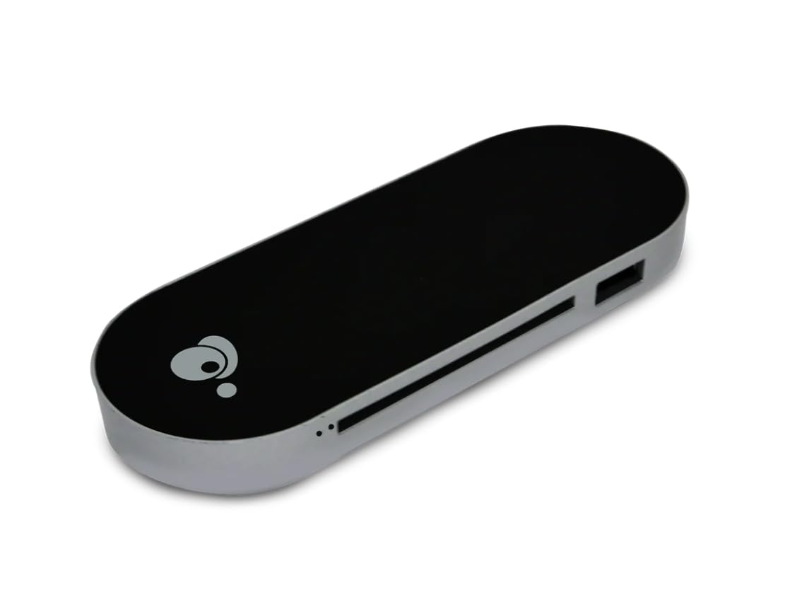 IOGEAR USB-C Hub CAC Reader - USB 3.0 Type C - 640 MB/s - 3-Port, Portable