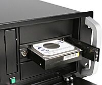 StarTech.com 5.25in Trayless Hot Swap Mobile Rack for 3.5in Hard Drive - Internal SATA Backplane Enclosure