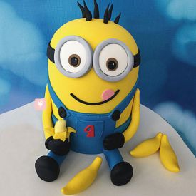 Banana N Bob Minion Cake