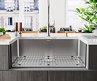 32-inch Large Single Bowl, 16g LZ Series 429480