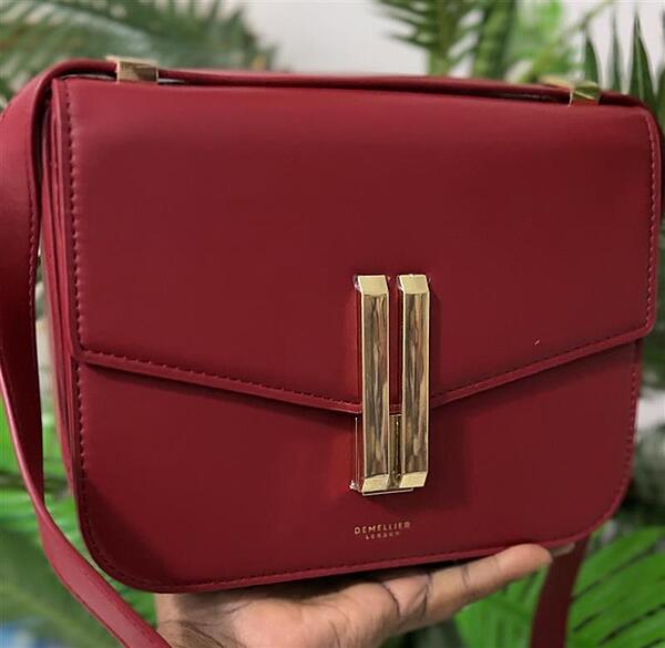 DEMELLIER LONDON RED TOFU BAG