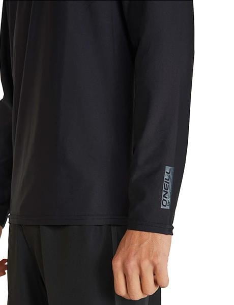 4339OA3-002 | REACTOR UV LS RASH TEE | S | Black | | | ONEILL