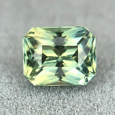 1.17ct Radiant Brilliant Cut Sapphire 1.17ct Radiant Brilliant Cut Sapphire