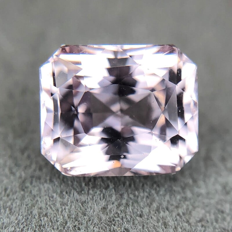 1.63ct Radiant Brilliant Cut Sapphire 1.63ct Radiant Brilliant Cut Sapphire
