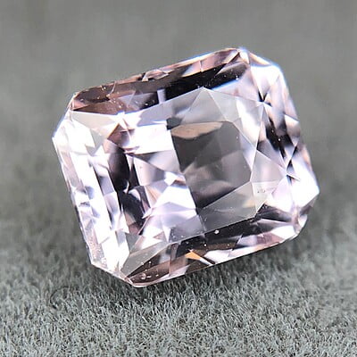 1.63ct Radiant Brilliant Cut Sapphire 1.63ct Radiant Brilliant Cut Sapphire