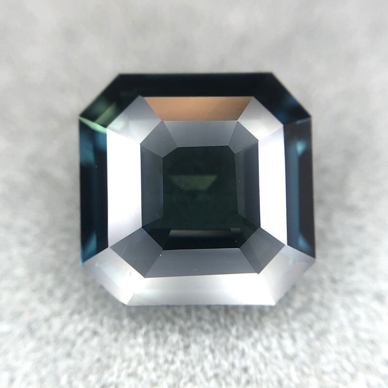 3.57ct Octagon Step Cut Sapphire 3.57ct Octagon Step Cut Sapphire