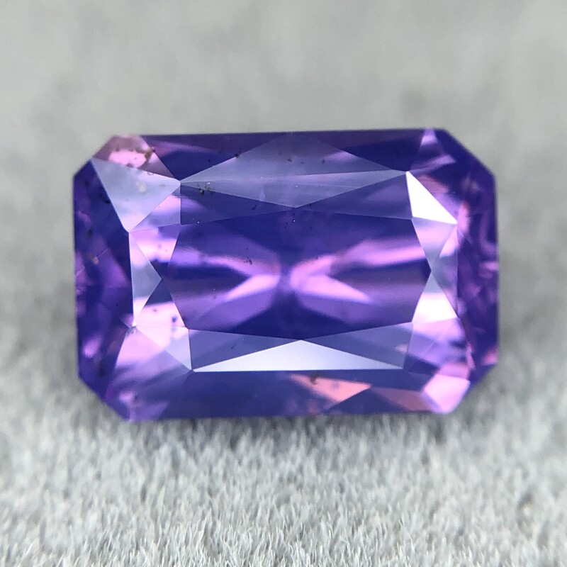 2.04ct Radiant Brilliant Cut Sapphire 2.04ct Radiant Brilliant Cut Sapphire