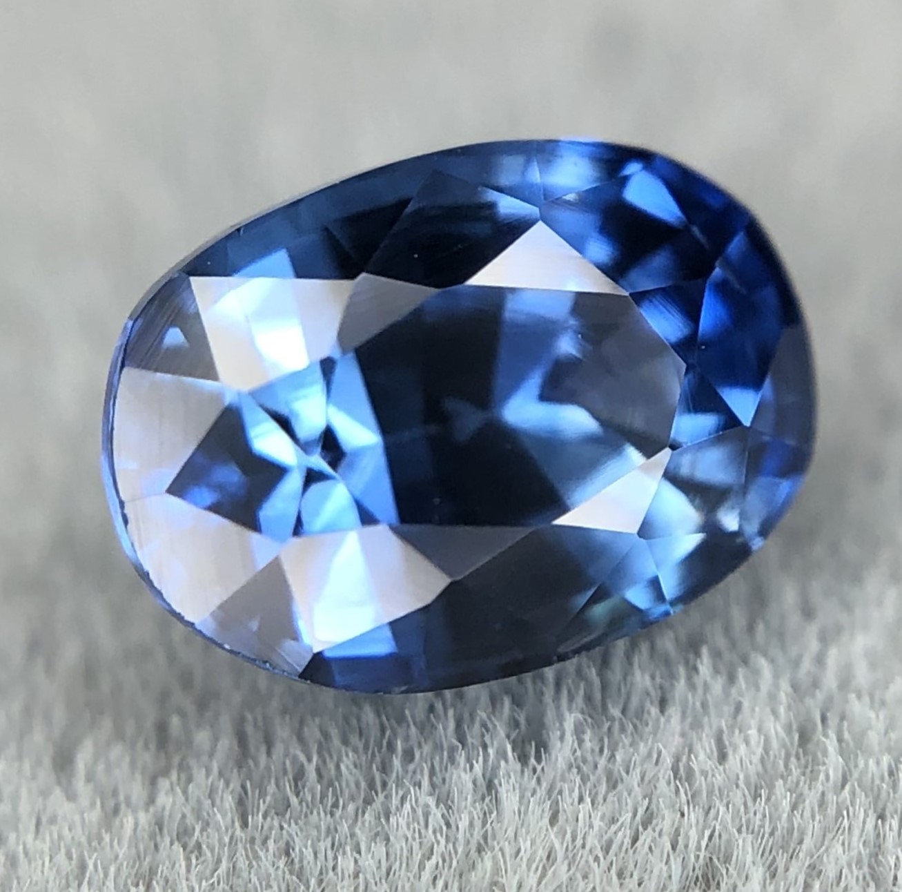 1.01 Oval Mixed Cut Sapphire