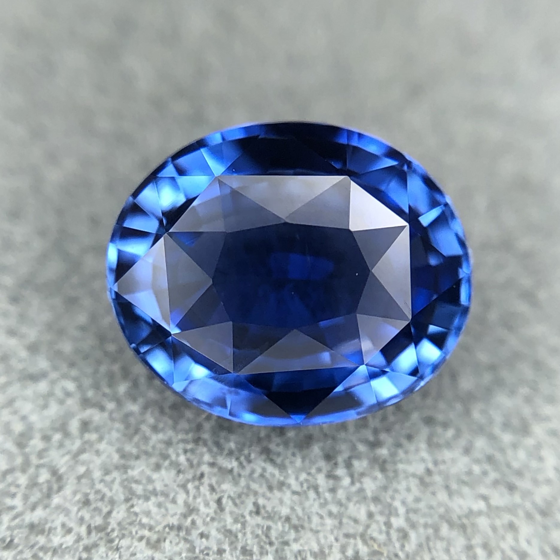 1.07ct Oval Mixed Cut Sapphire